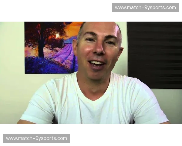 13秒的权杖交替：奥尔多与麦格雷戈，那场重塑格斗宇宙的“诸神黄昏”